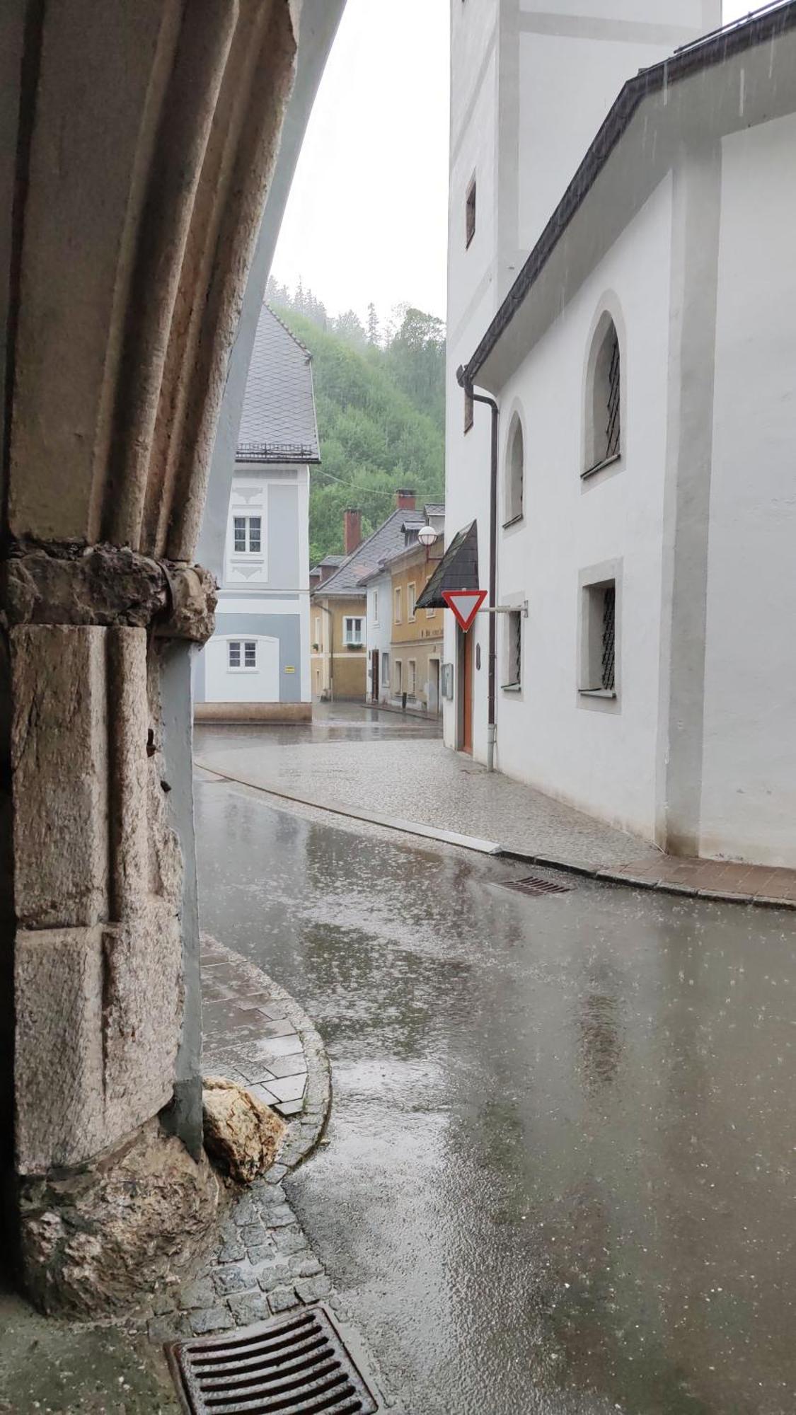 Gasthof Zur Post Eisenerz Exterior foto